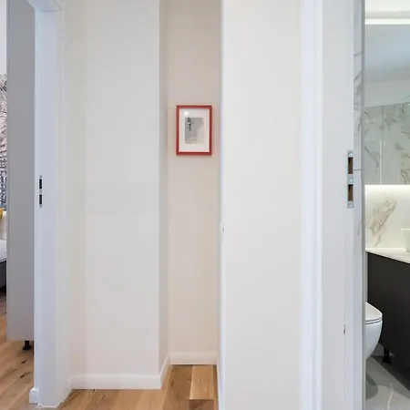 公寓 Beatuiful Apartment 4-Bedrooms 米兰