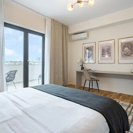 Beatuiful Apartment 4-Bedrooms Milan